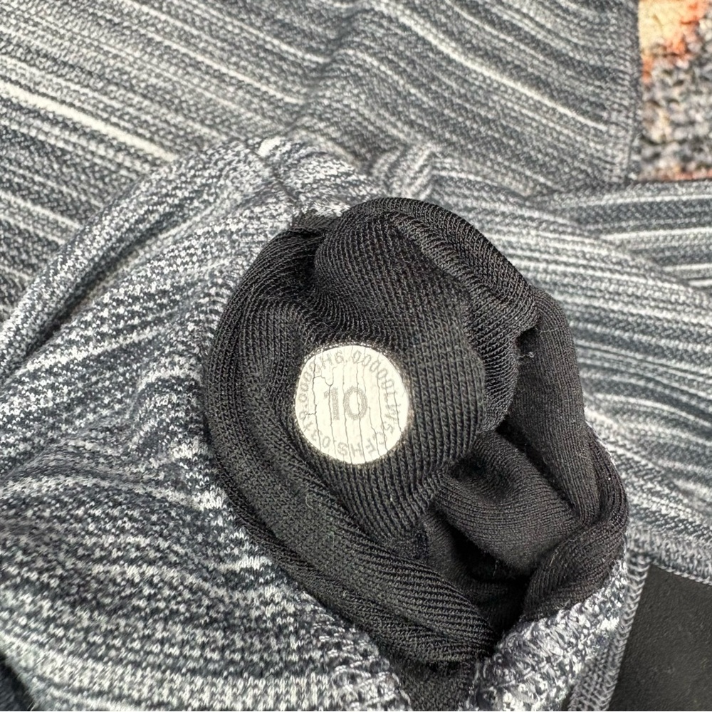 Lululemon HR Align Pant Leggings 25’ size 10 - Picture 7 of 13